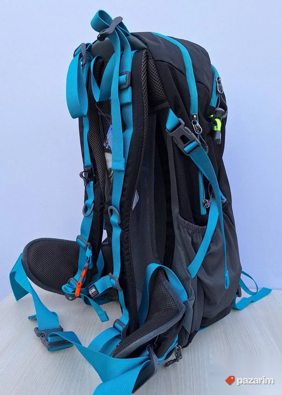 Ranac za planinarenje crni 40L kod 2467 6
