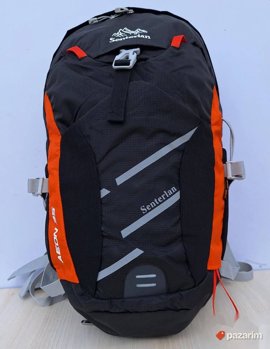 Ranac za planinarenje crni 35L kod 8205 8