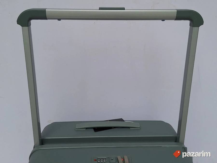 Srednji kofer pp sa sirokom ruckom kod.807 t.sivi 7