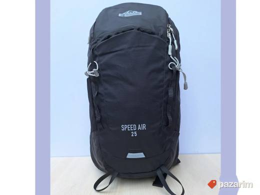 Ranac za planinarenje crni 25L kod 8538