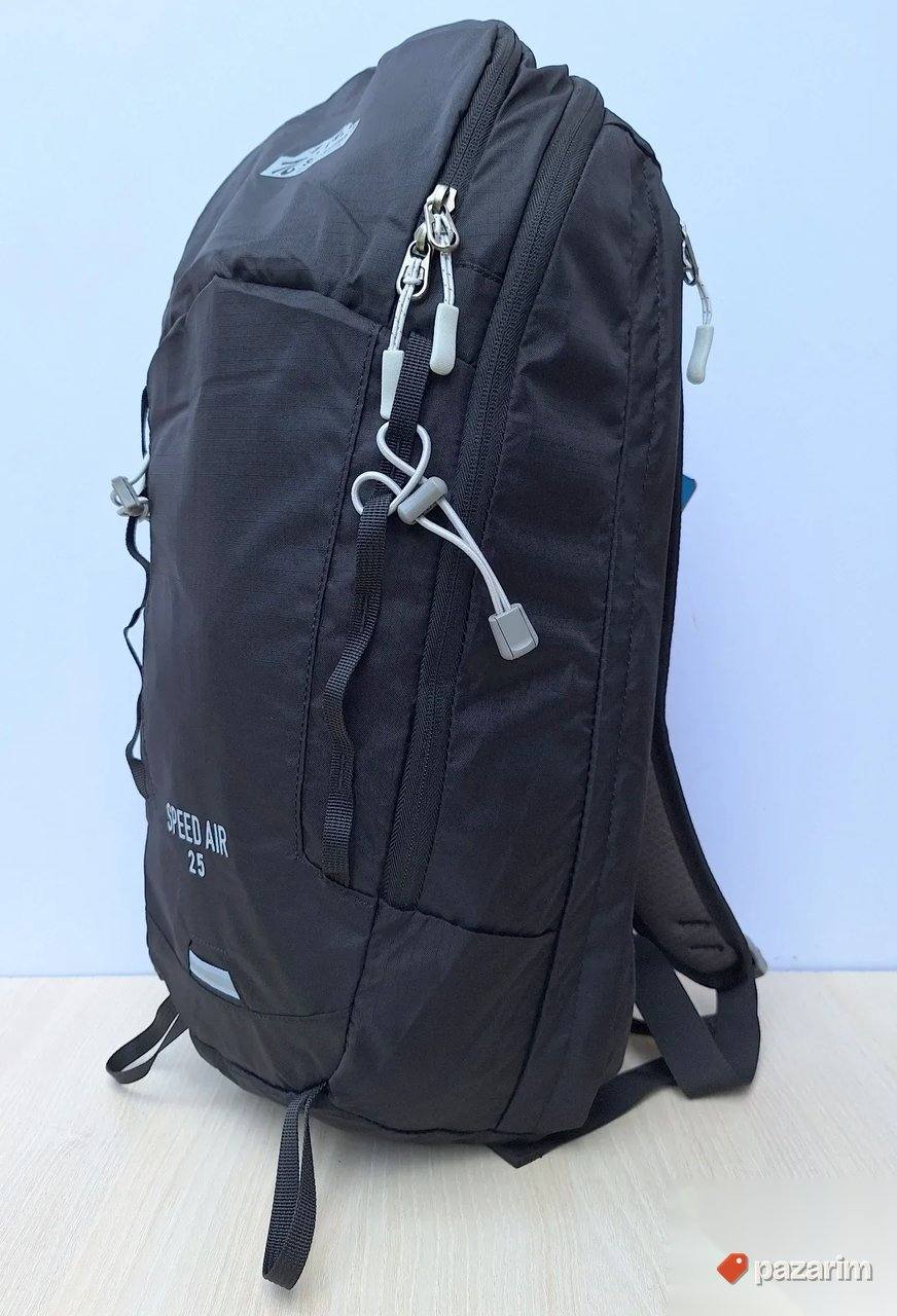 Ranac za planinarenje crni 25L kod 8538 3