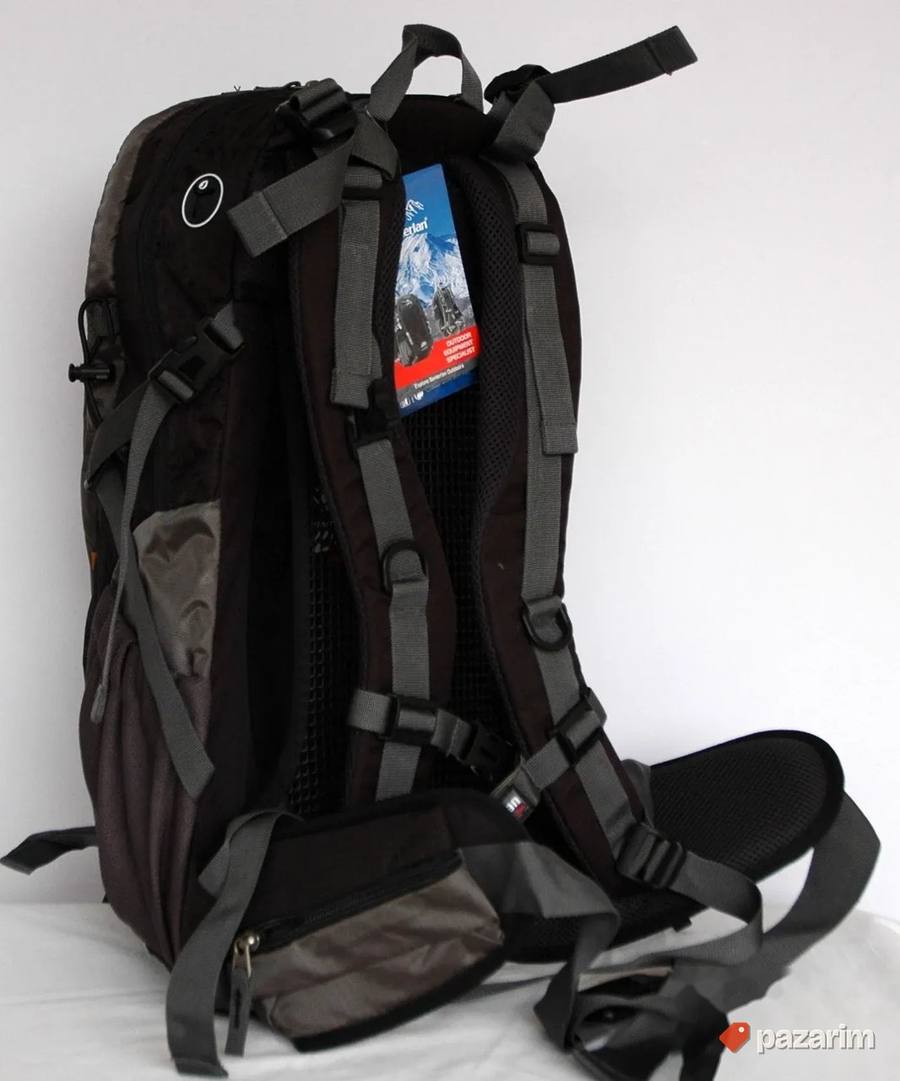 Ranac za planinarenje crni 40L kod 9018 7