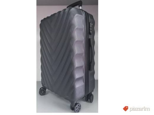 AKCIJA Srednji kofer ABS kod 8006 crni