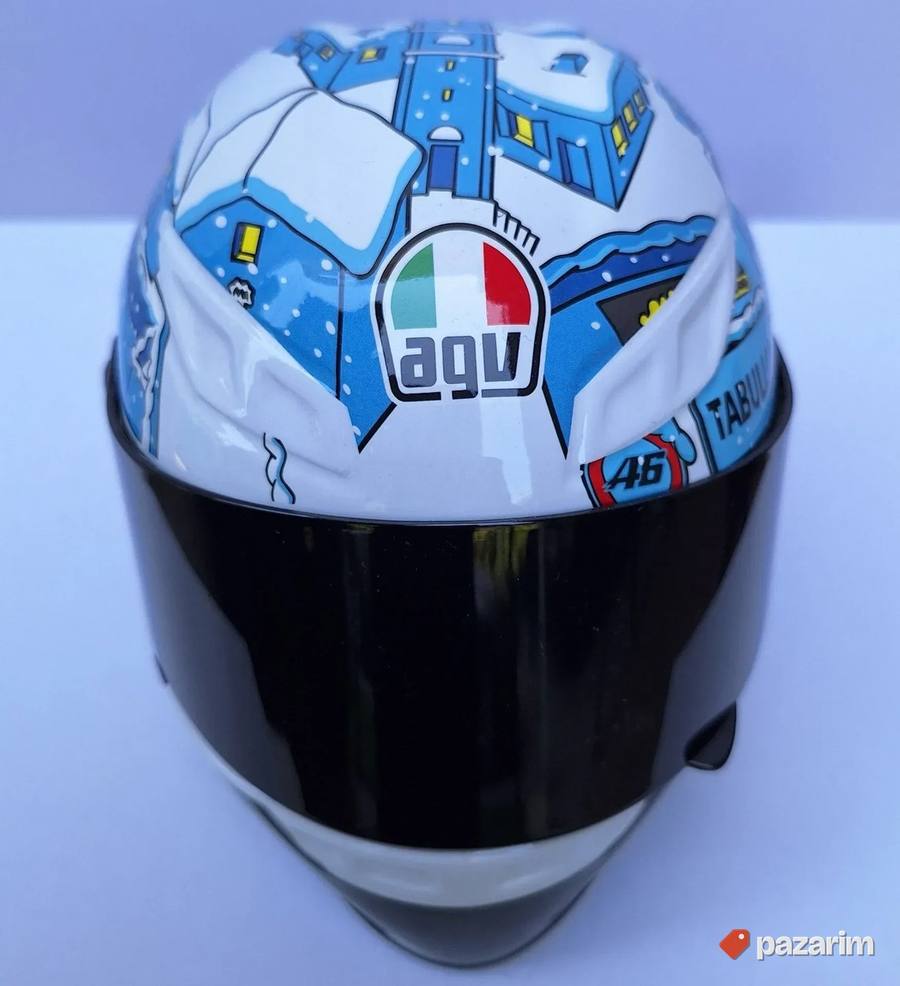 Ukrasne mini makete MOTO GP kacige kod 5 5