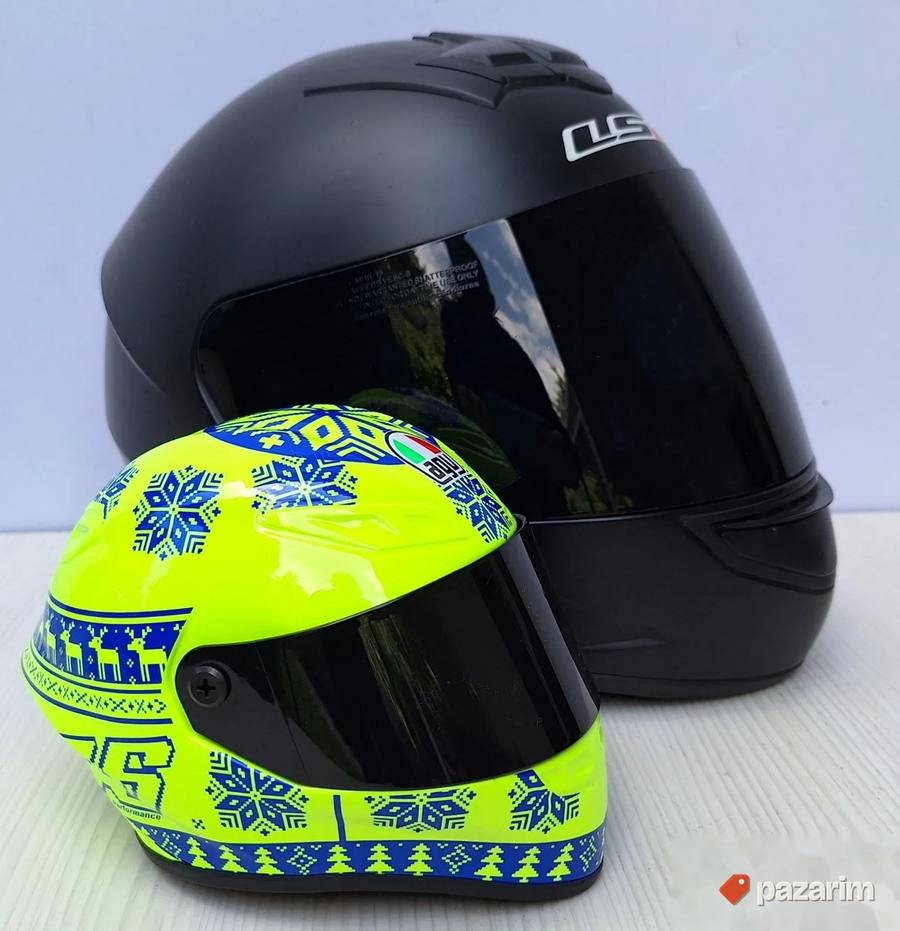 Ukrasne mini makete MOTO GP kacige kod 12 3