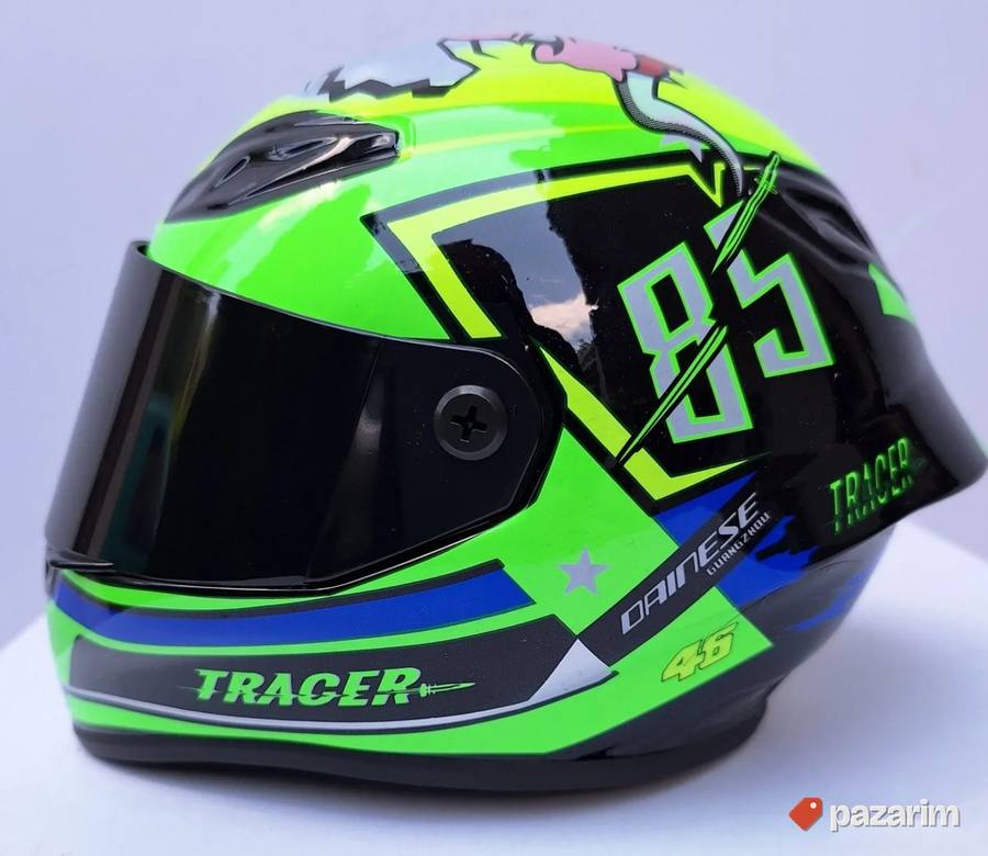 Ukrasne mini makete MOTO GP kacige kod 16 5