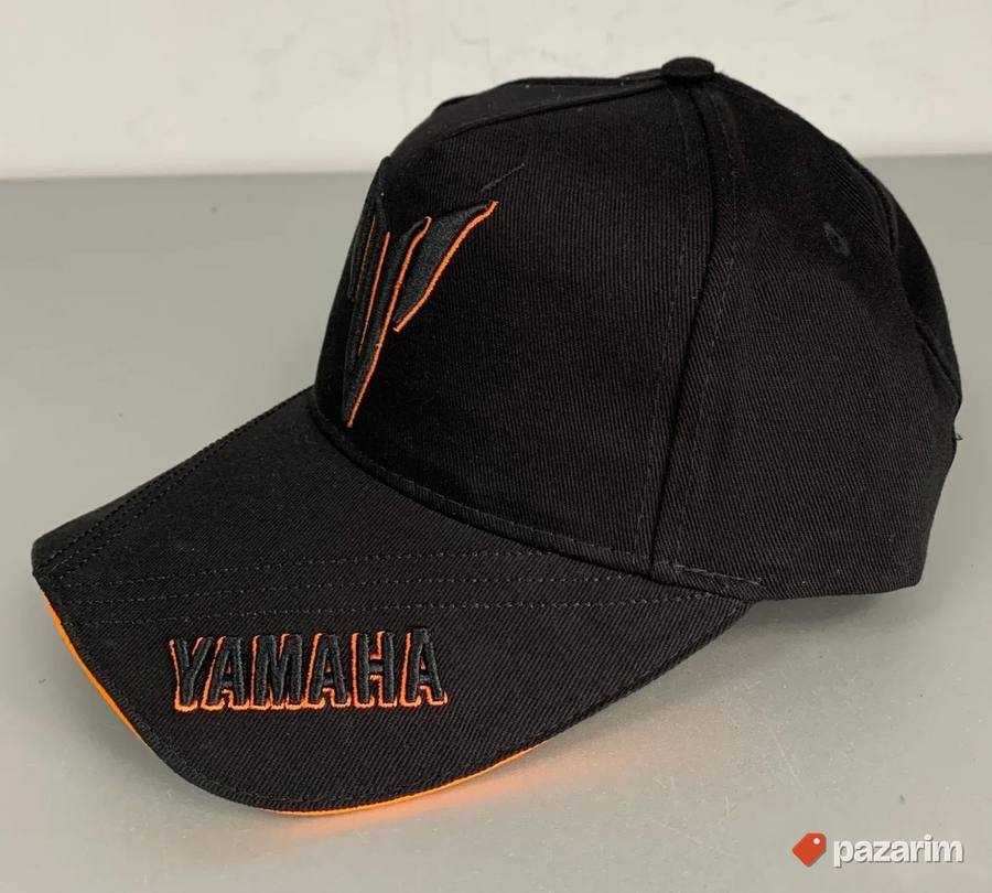Muski kacket Yamaha crni kod 10 3