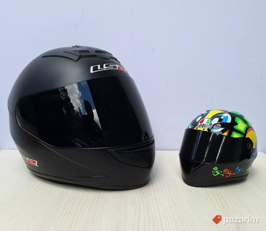 Ukrasne mini makete MOTO GP kacige kod 2 2