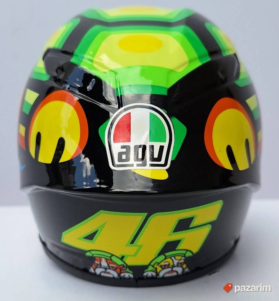 Ukrasne mini makete MOTO GP kacige kod 2 7