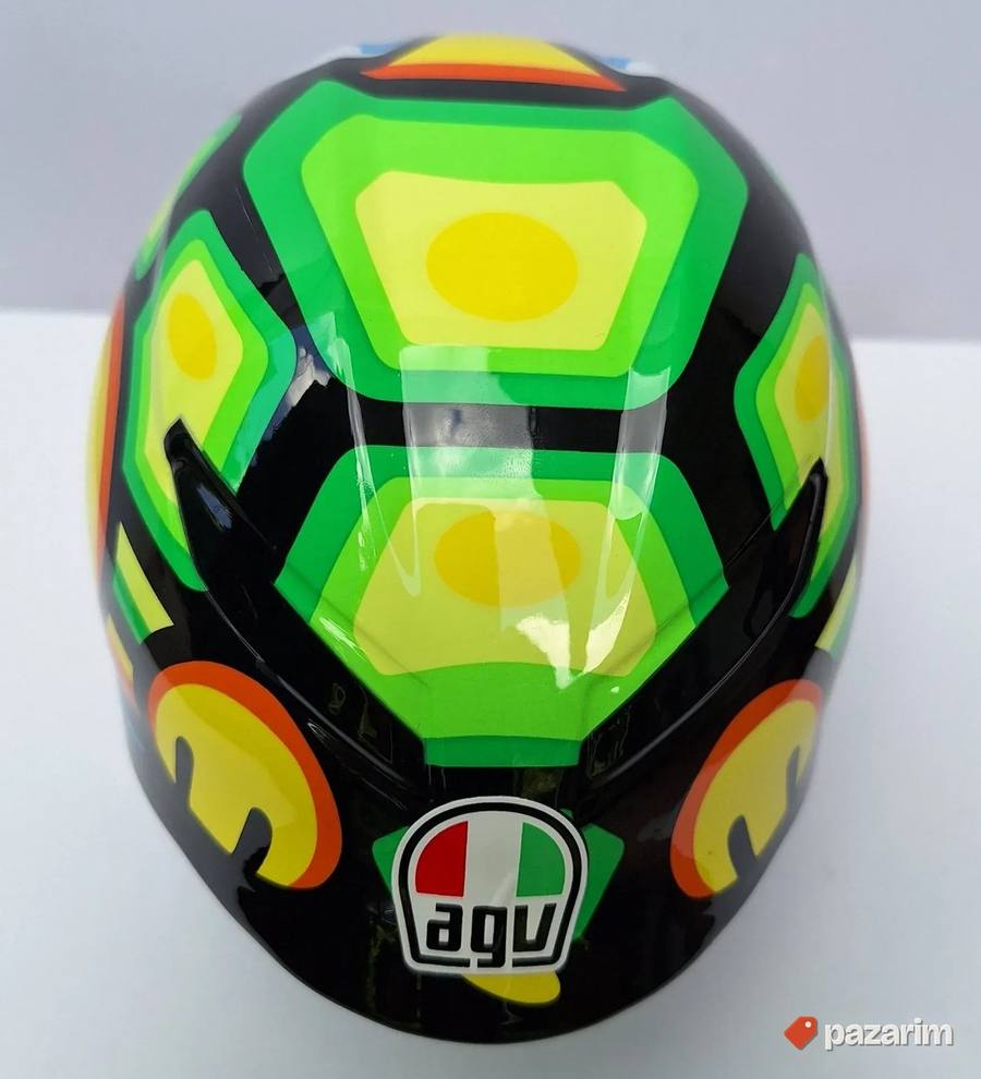 Ukrasne mini makete MOTO GP kacige kod 2 8