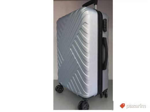 AKCIJA Srednji kofer ABS kod 8010 srebrna