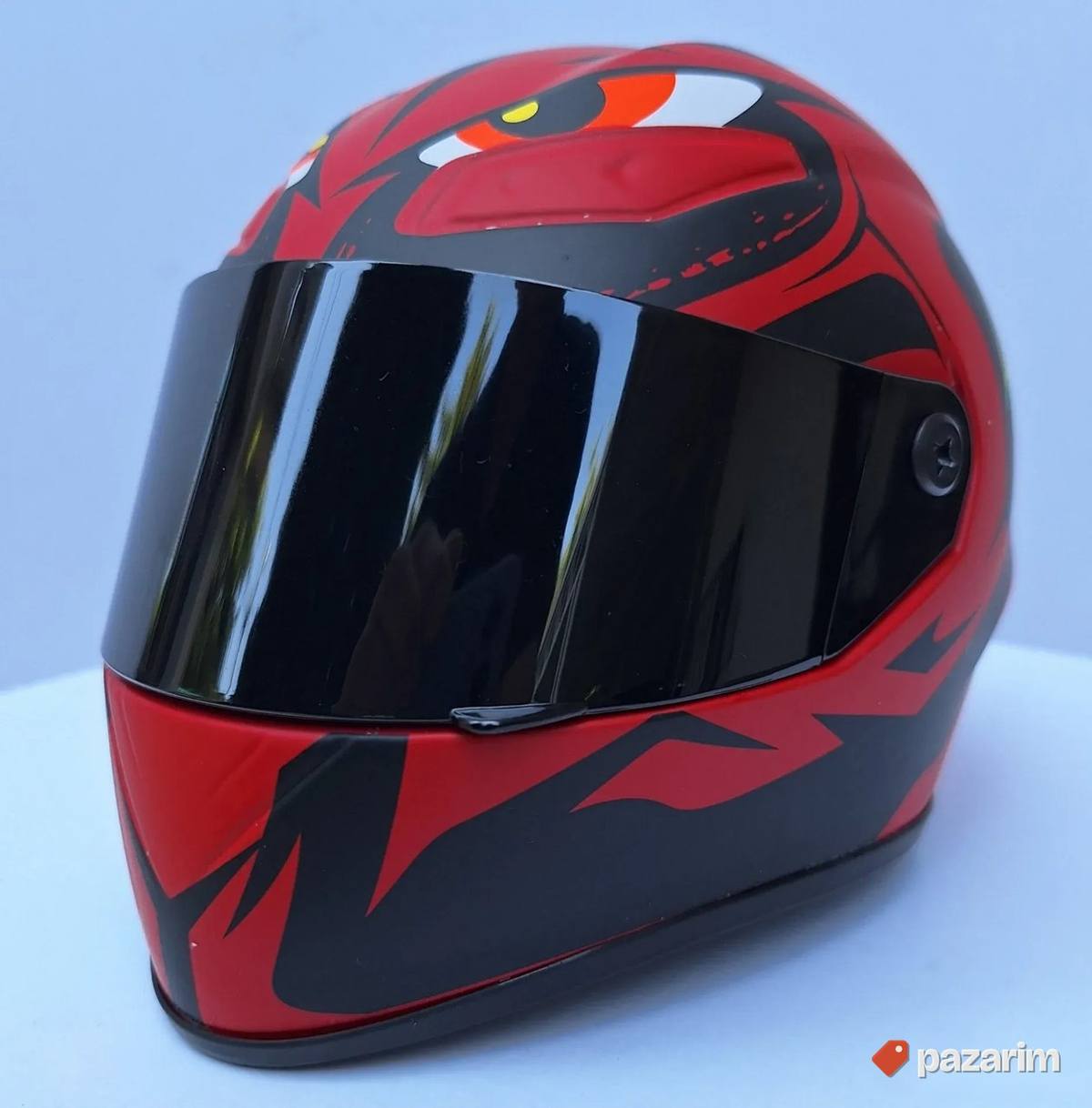 Ukrasne mini makete MOTO GP kacige kod 4 1