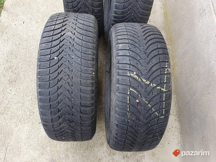 Cetiri odlicne zimske gume 16 ke MICHELIN 225-55/16 Dot 1110 7