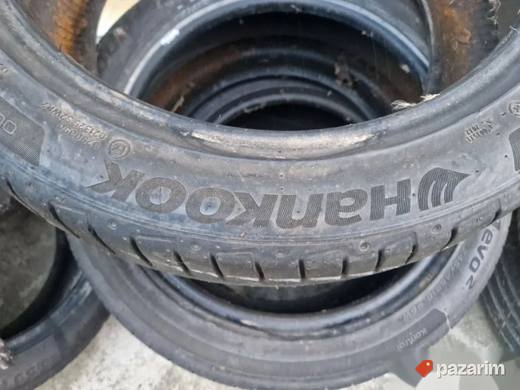 Dve dobre letnje gume HANKOOK 18 ke 245-45/18 Dot 3316