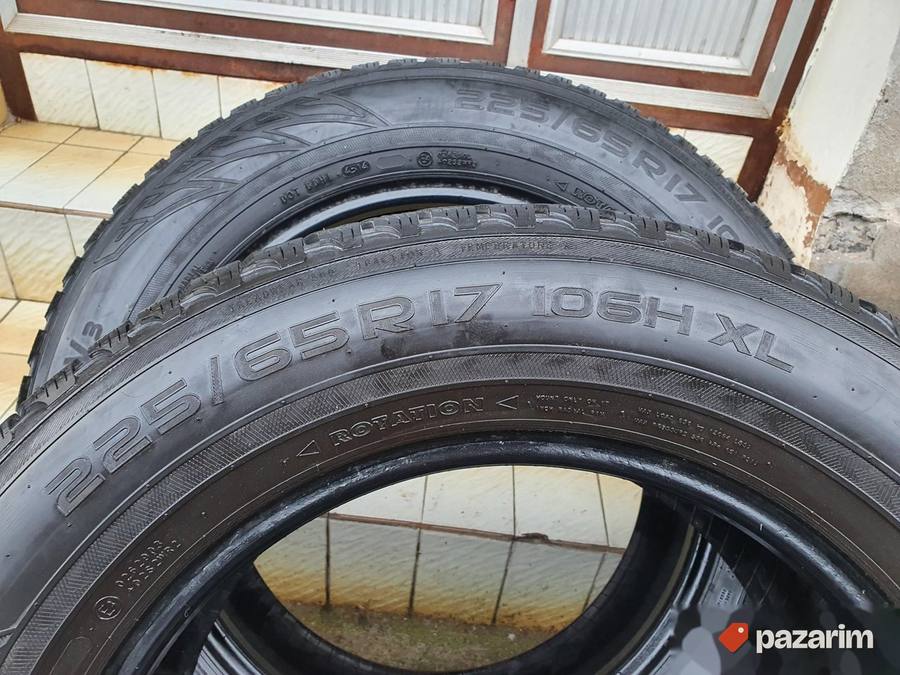 Dve odlicne M+S NOKIAN gume 17 ke 225-65/17 Dot 4514 sa 6,5 6