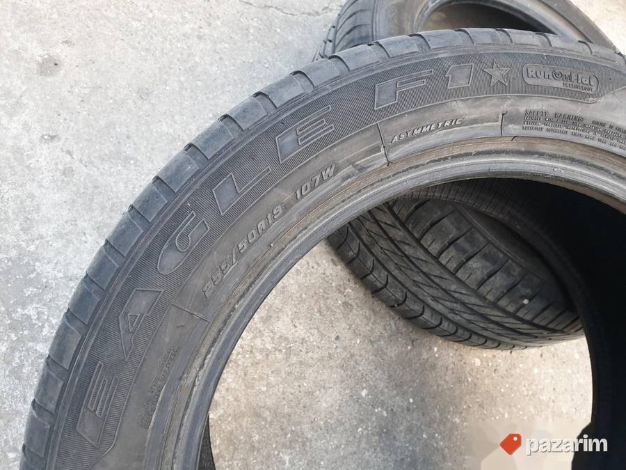 Dve odlicne letnje gume 19 ke GOOD YEAR 255-50/19 DOT 3215 2