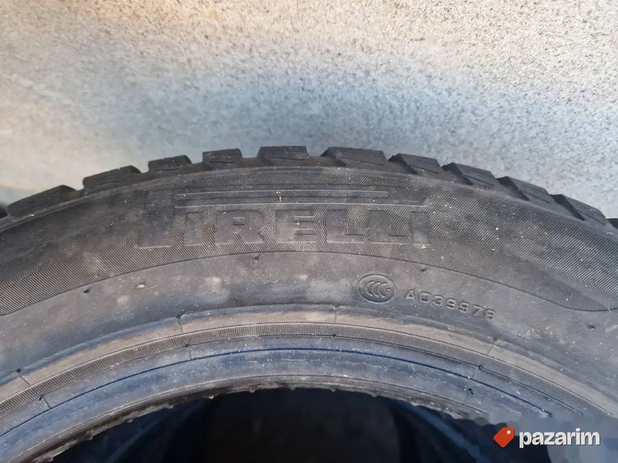 Cetiri odlicne zimske gume 16 ke PIRELLI 205-55/16 M+S Gume 2