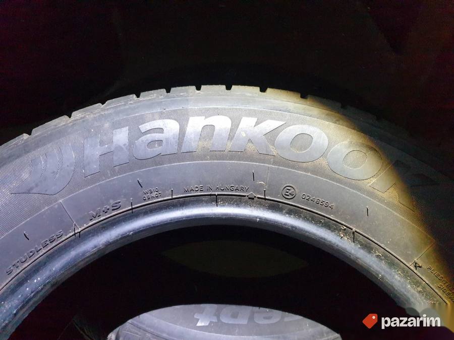 Dve dobre M+S HANKOOK gume 17 ke 225-65/17 Dot 3613 sa oko 5