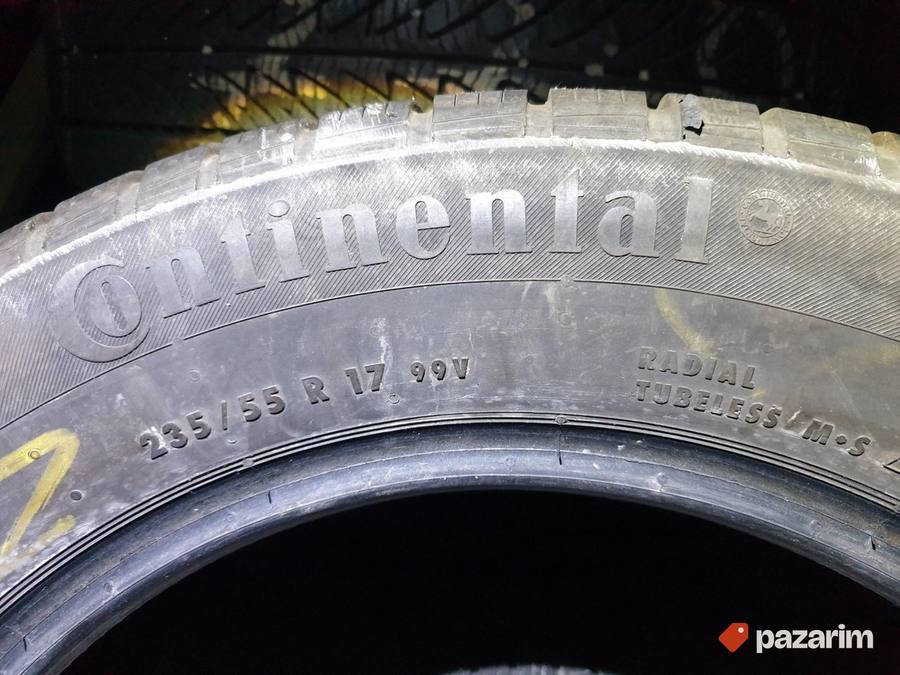 Dve dobre M+S CONTINENTAL gume 17 ke 235-55/17 Dot 4414 sa 4
