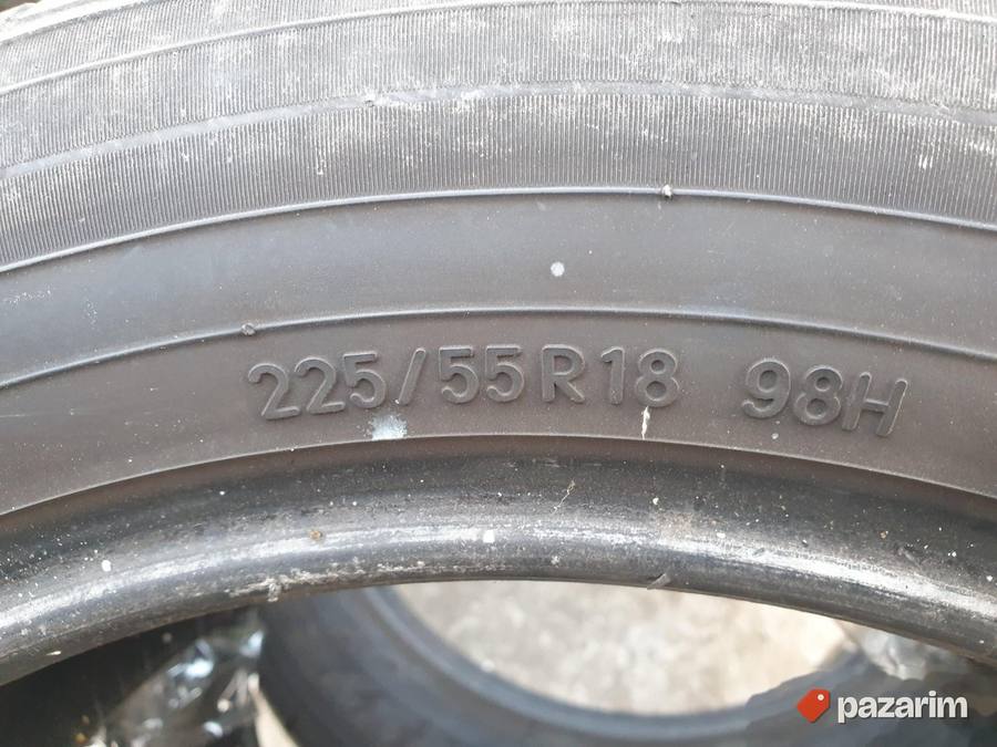 Cetiri dobre letnje gume 18 ke TOYO 225-55/18 Dot 3314 sve 8