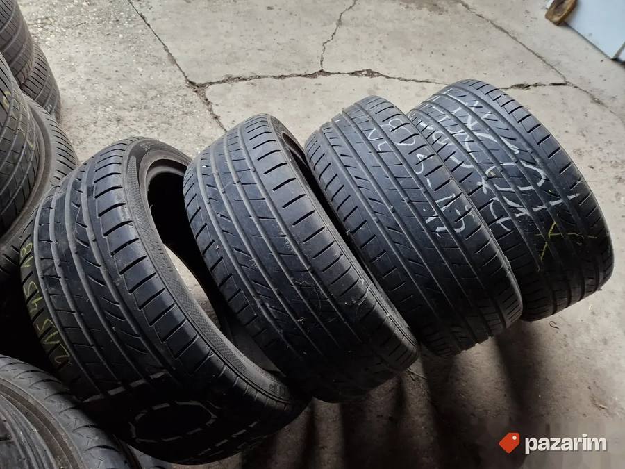 Cetiri odlicne letnje gume 18 ke DUNLOP 215-45/18 Dot 1714 s 5