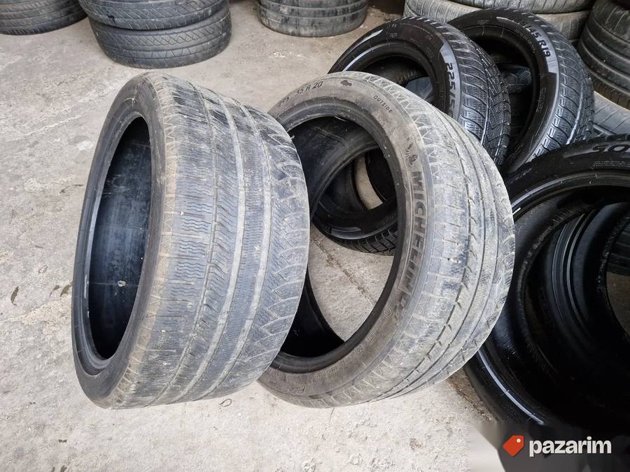 Dve dobre M+S MICHELIN gume 20 ice 295-35/20 Dot 2611 sa ok 2