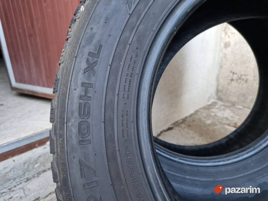 Dve odlicne zimske gume 17 ice NOKIAN 225-65/17 Dot 4514 sa 4