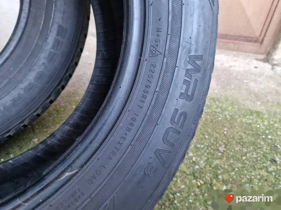 Dve odlicne zimske gume 17 ice NOKIAN 225-65/17 Dot 4514 sa 5
