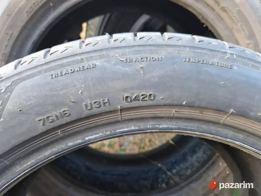Dve odlicne letnje gume 19 ke BRIDGESTONE 255-45/19 Dot 0420 8