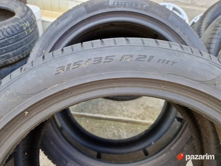 Dve odlicne letnje gume 21 ce 315-35/21 PIRELLI Dot2418 sa 7