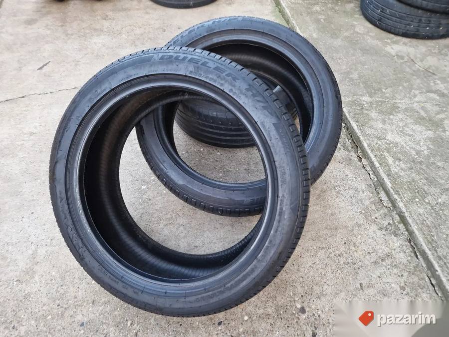 Dve odlicne letnje gume 19 ke BRIDGESTONE 235-45/19 Dot 0622 8