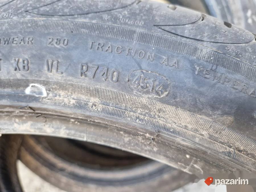 Dve odlicne letnje gume 19 ke PIRELLI 255-40/19 Dot 4514 ŠAR 7