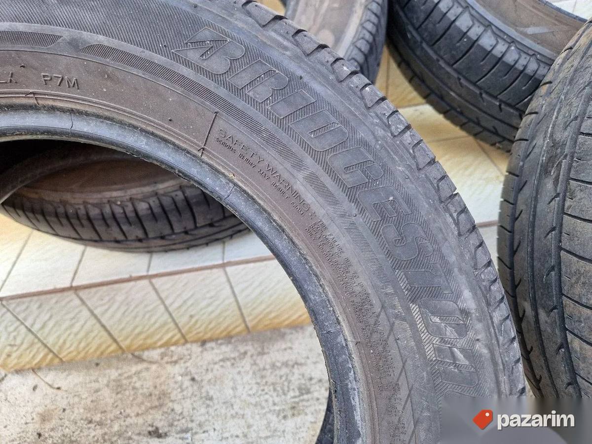Cetiri dobre letnje gume 15 ke BRIDGESTONE 185-65/15 Dot 411 1