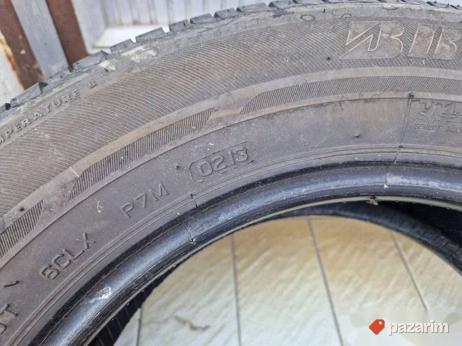 Cetiri dobre letnje gume 15 ke BRIDGESTONE 185-65/15 Dot 411 4