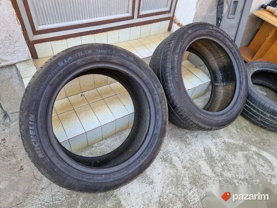 Dve odlicne letnje gume 19 ke MICHELIN 255-50/19 7
