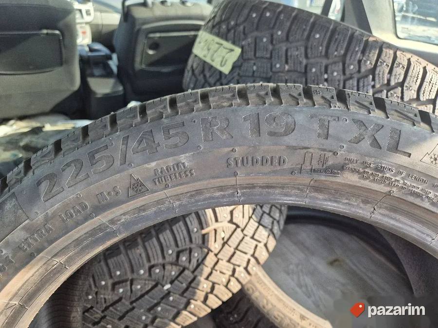 Četiri odlične zimske gume 19 ke CONTINENTAL 225-45/19 sa sa 3
