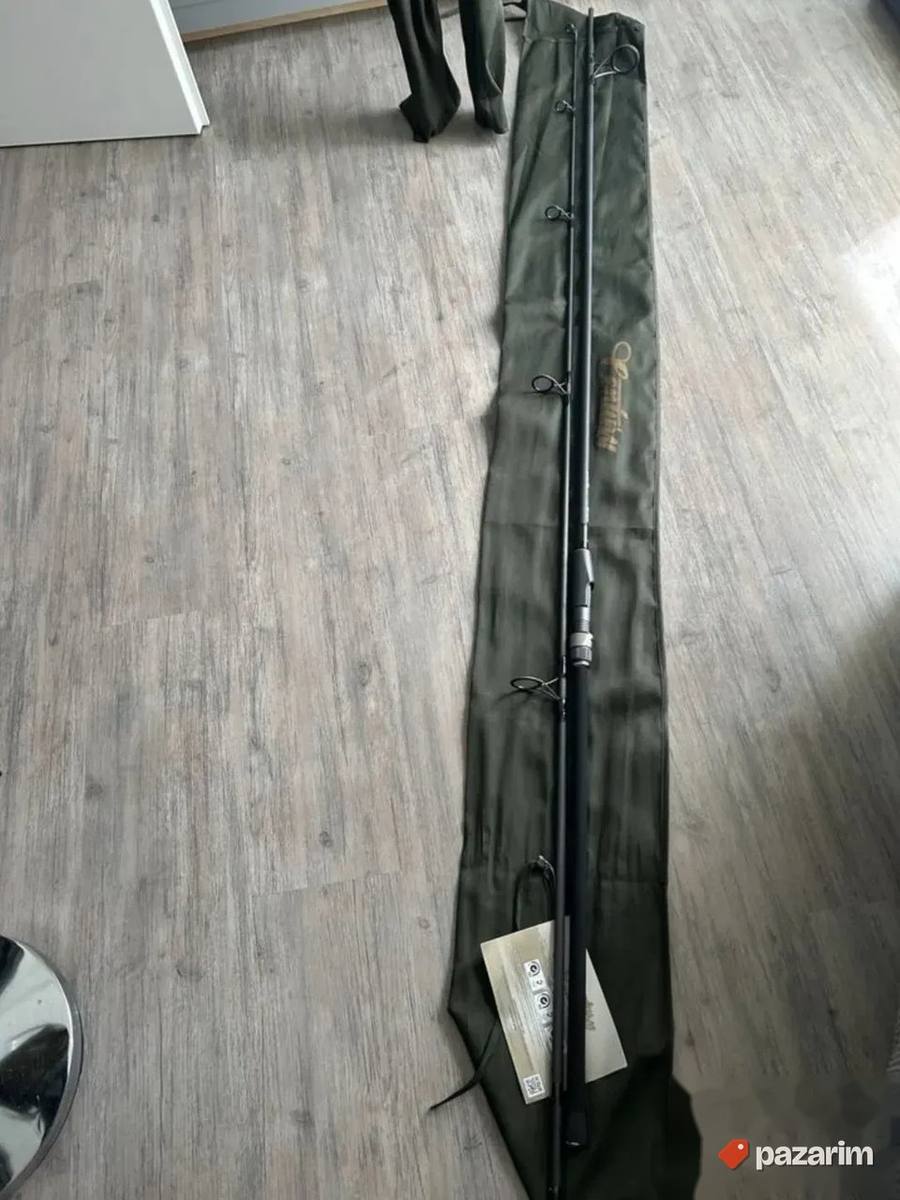 Na prodaju tri nova štapa CENTURY G3 12" 3.25Lbs 2
