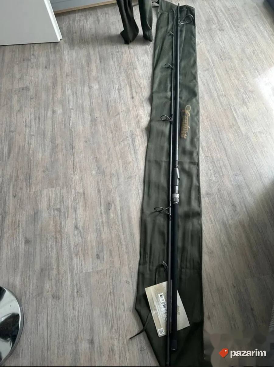 Na prodaju tri nova štapa CENTURY G3 12" 3.25Lbs 8