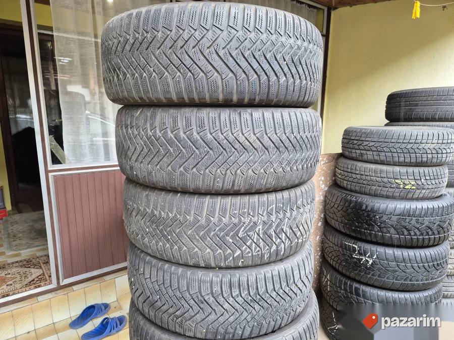 Četiri odlične zimske gume 16 ke LAUFENN 205 55 16 sa sarom 5
