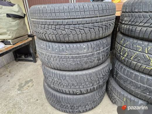 Četiri odlične zimske gume 17 ke HANKOOK 205 55 17 sa sarom