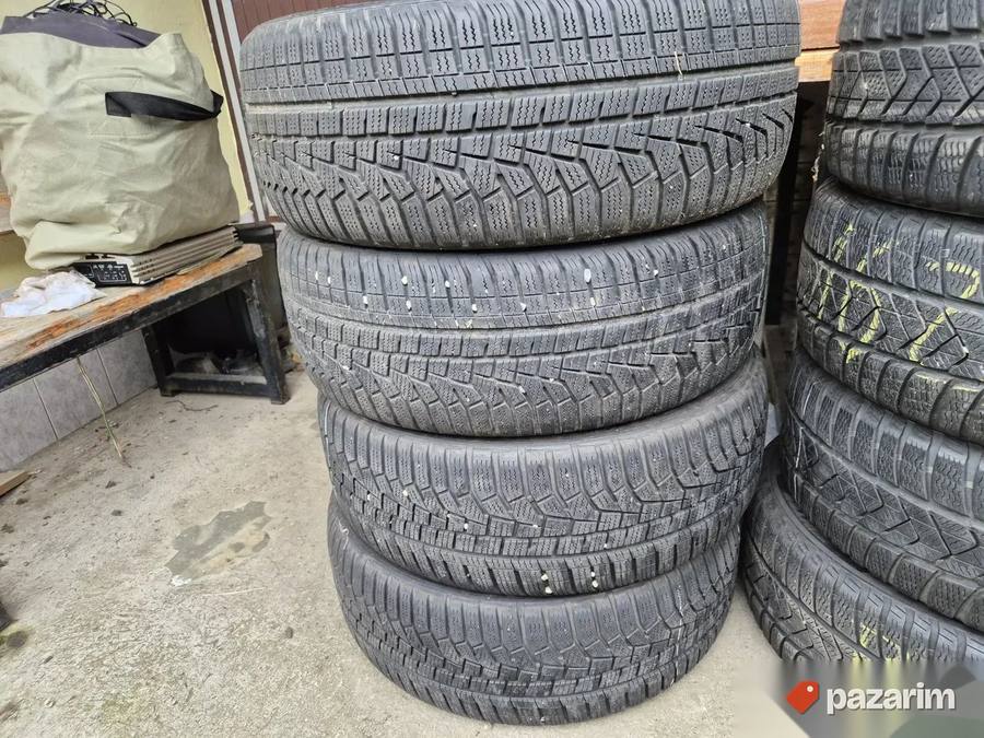 Četiri odlične zimske gume 17 ke HANKOOK 205 55 17 sa sarom 7