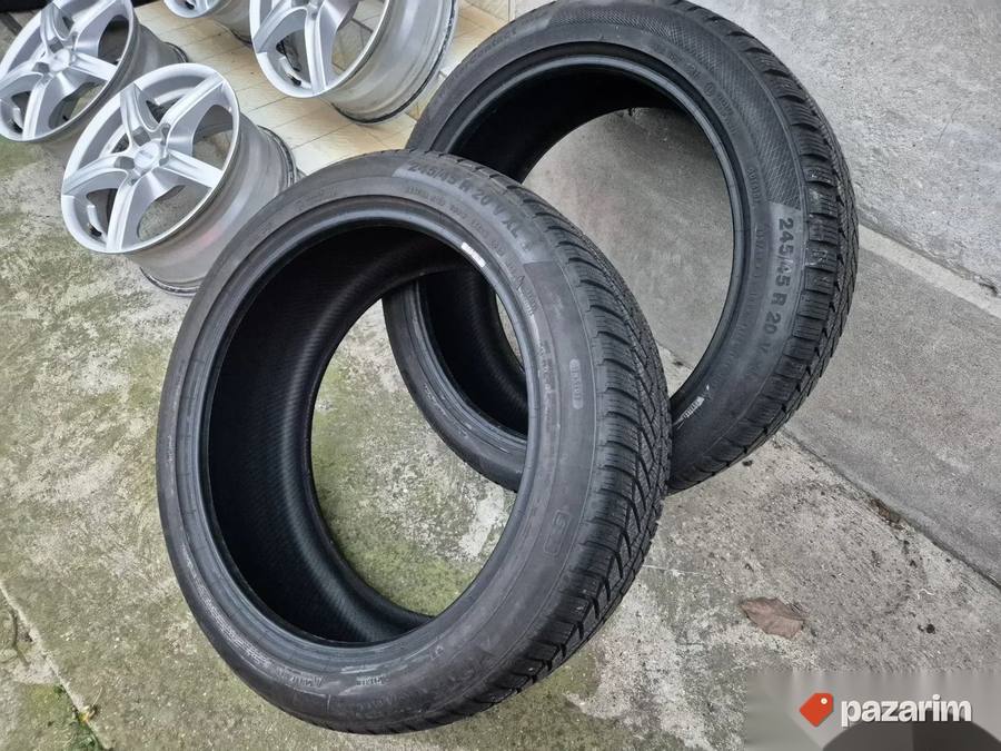 Dve odlične zimske gume 20 ice CONTINENTAL 245 45 20 sa sar 2