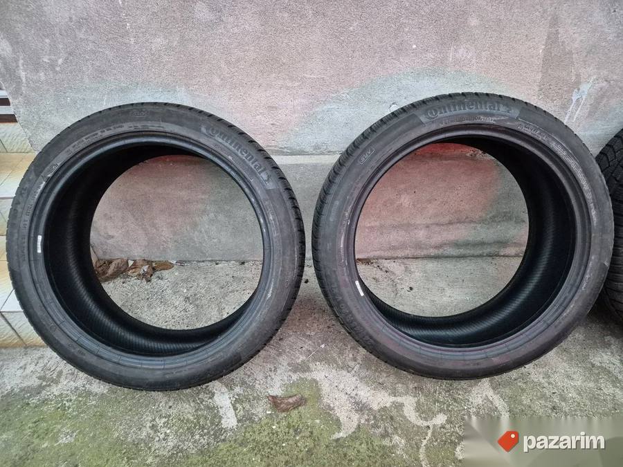 Dve odlične zimske gume 20 ice CONTINENTAL 245 45 20 sa sar 8