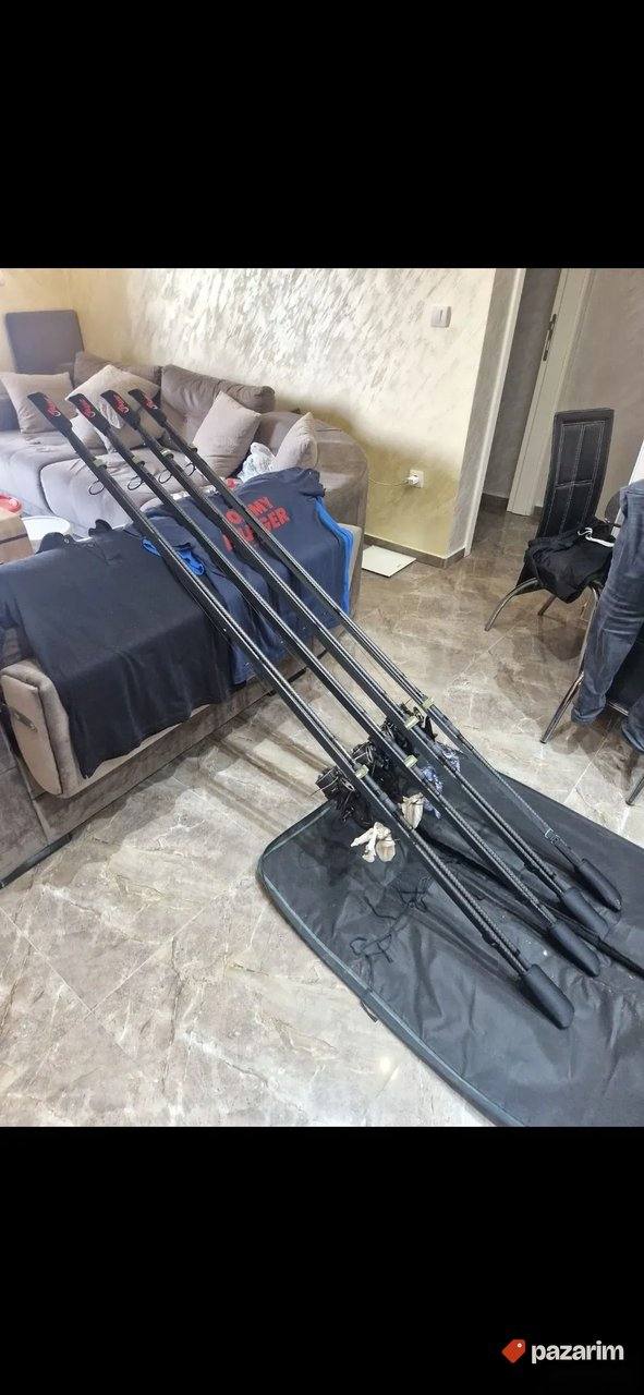 Na prodaju 4 šaranska štapa Anaconda Vipex 13ft 4lbs 8