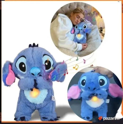 STICH koji peva dise i mrda usima