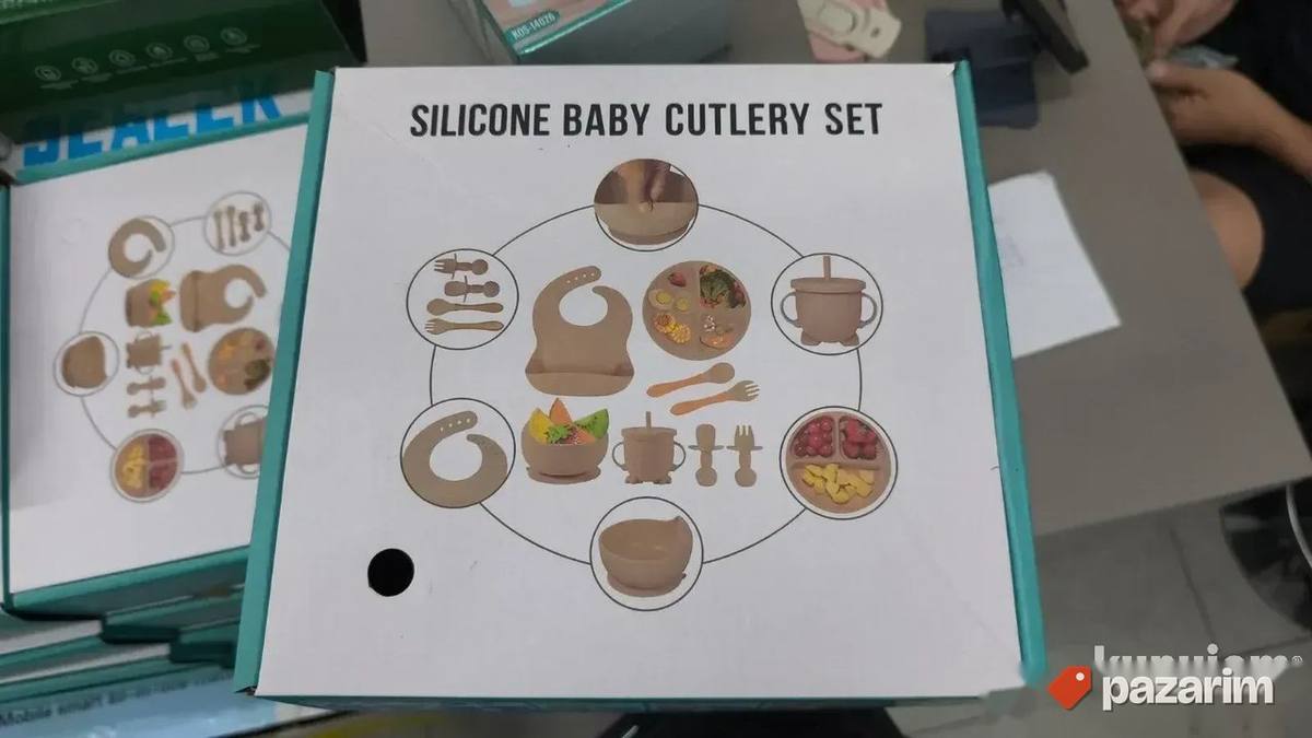 Set za hranjenje bebe 1