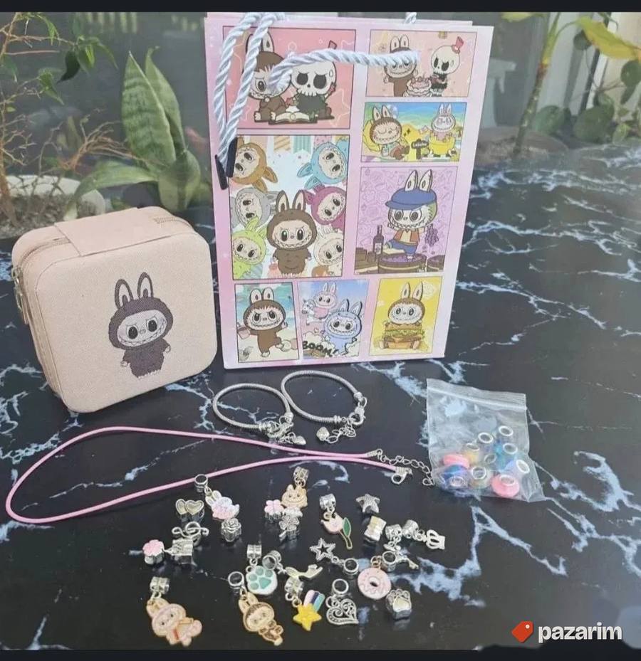 Labubu pandora 4