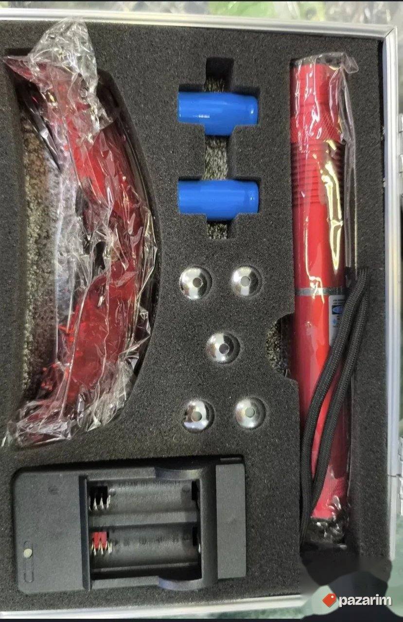 Laser u obliku baterijske lampe,m 3