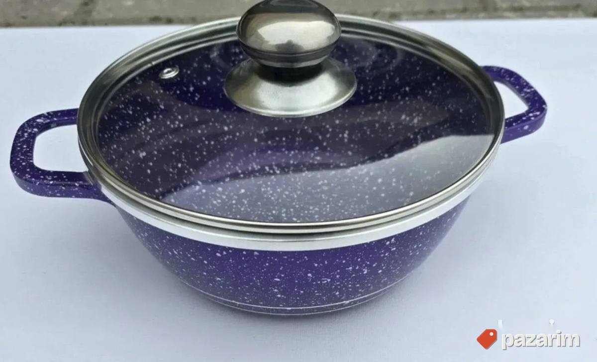 Pet serpi sa pet staklenih poklopaca 1