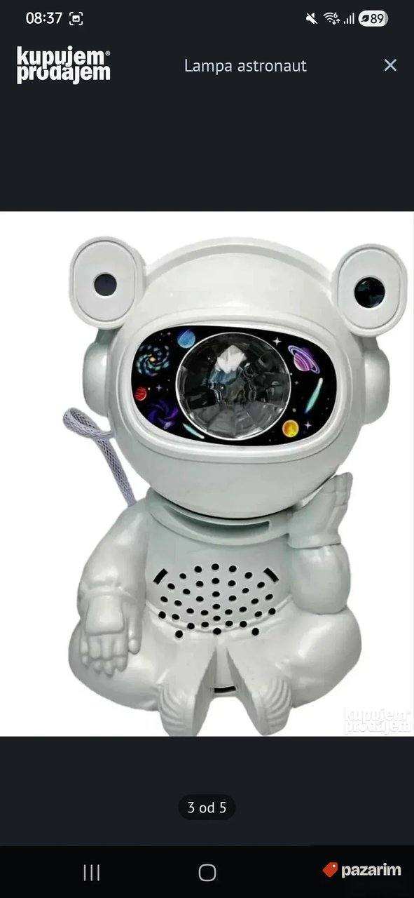 Astronaut zvezdano nebo 3